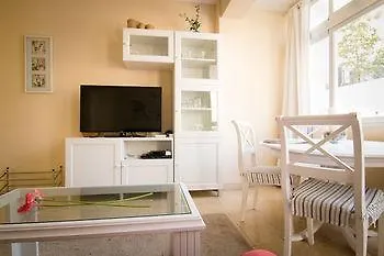 Apartamento Holidays 2 *